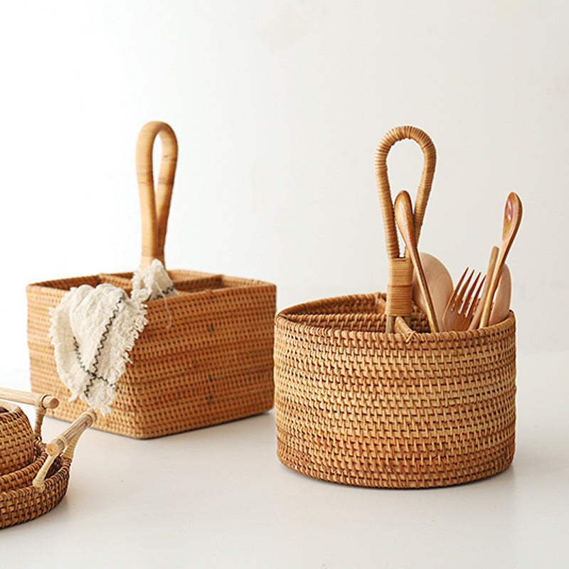 Panier de rangement en rotin