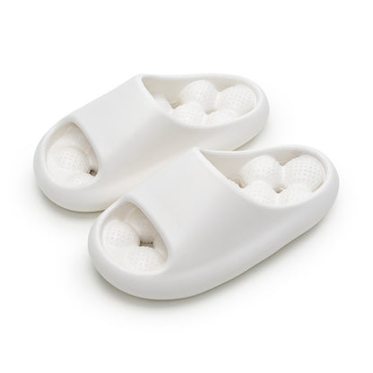 Claquettes de bain pour femmes avec design de semelle en boules, chaussons d'intérieur antidérapants, chaussons d'été pour la maison.