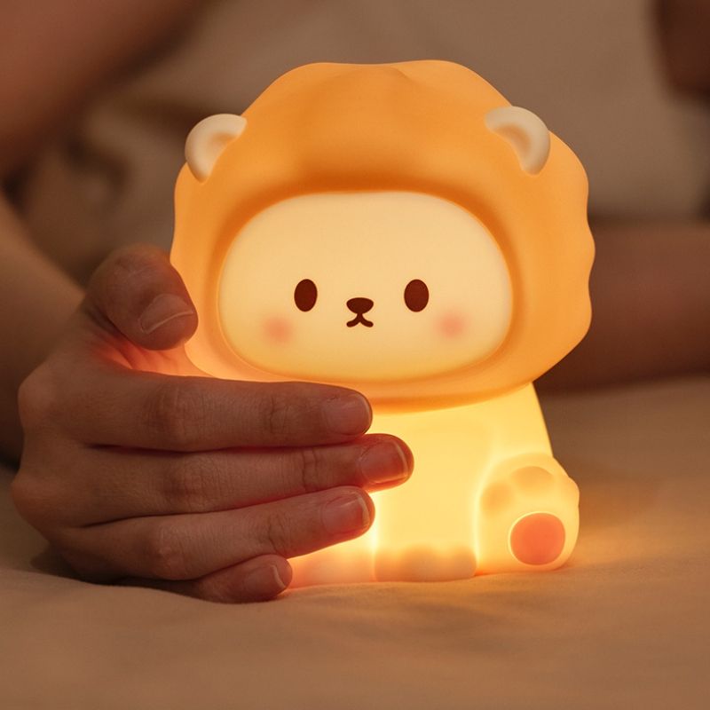 Lampe de nuit mignonne en forme de lion, rechargeable, lumière de sommeil à 3 niveaux de luminosité, lampe de chevet en silicone, veilleuse pour chambre d'enfant